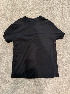 lululemon athletica Black Short Sleeve Crew Tee